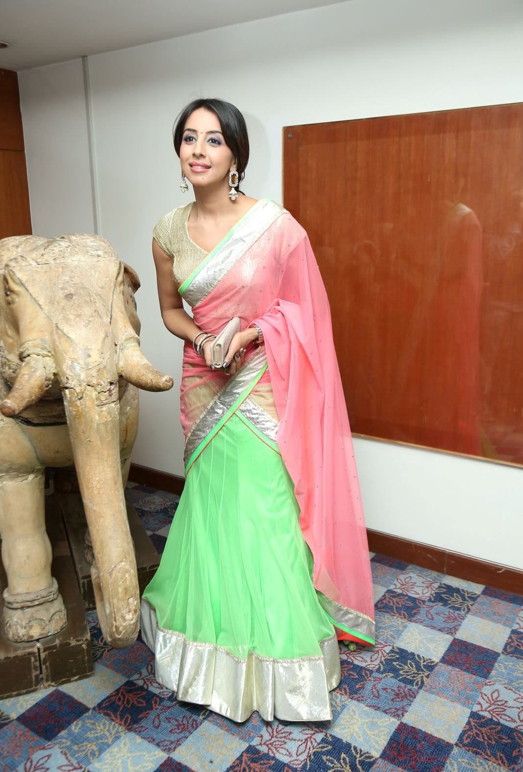Actress Sanajana New Photos